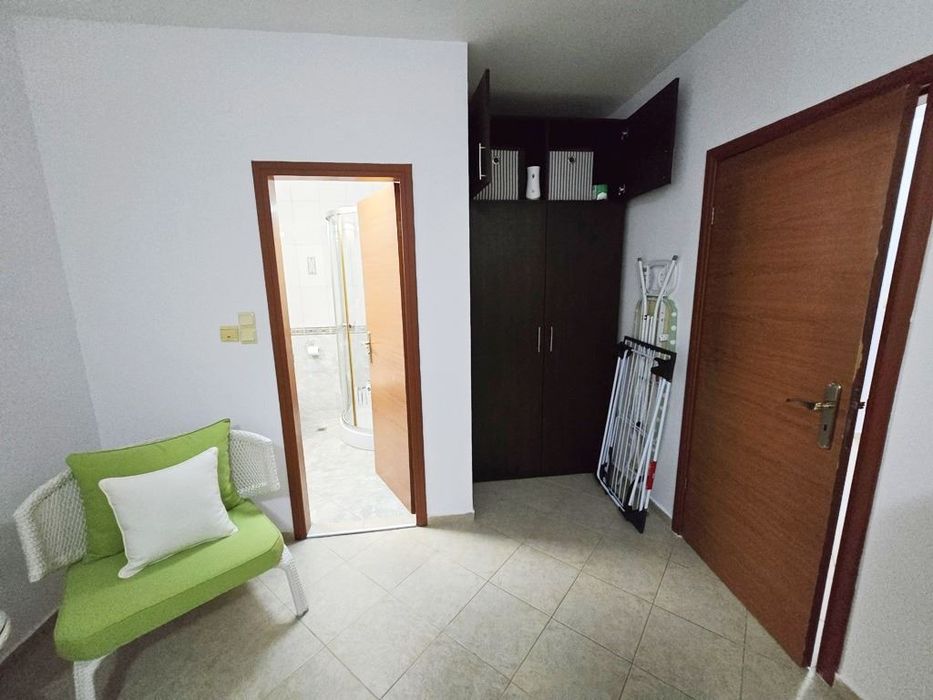 Продава се Тристаен апартамент в к.к. Слънчев бряг - 77 кв.м за 1312 €/кв.м - Снимка #3