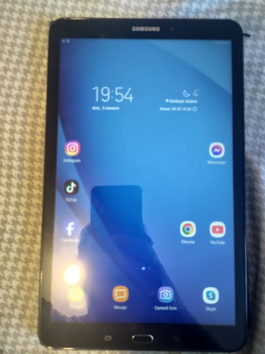 Tableta Samsung Tab A T585, Octa-Core 1.6 GHz, 10.1", 2GB RAM, 32GB,