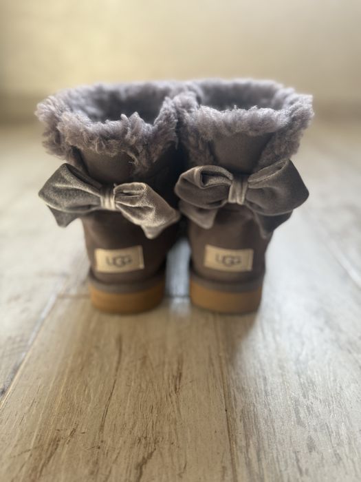 Ghete UGG fara cutie