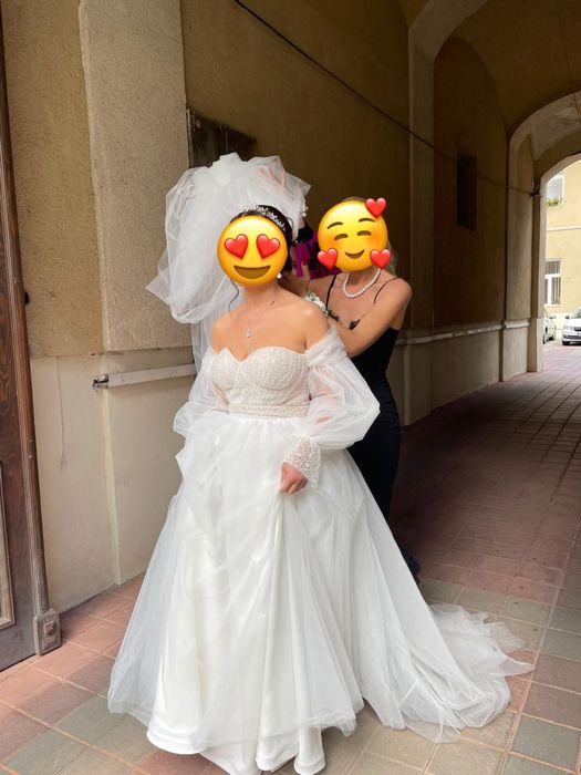 Vând rochie de mireasa designer Angeline by Alexandra Nagy