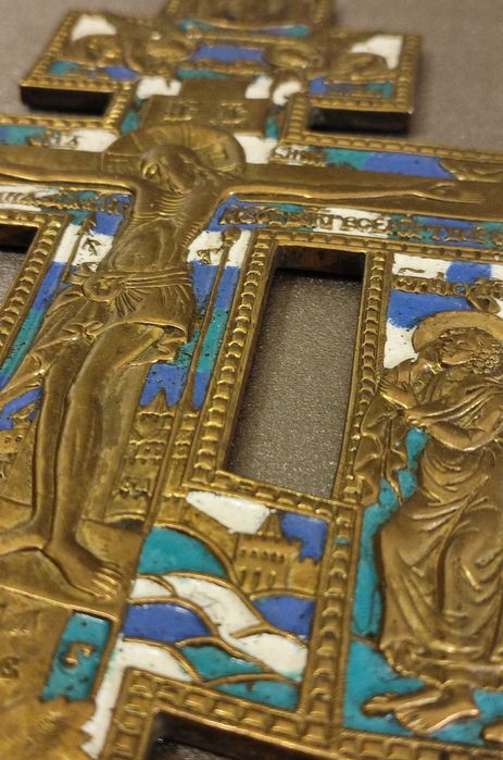 Crucifix ”Iisus rastignit”, email policrom si bronz | secol. 19