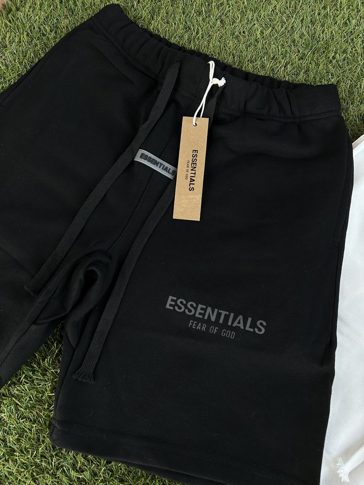 Pantaloni Essentials scurti / Premium / Fear Of God