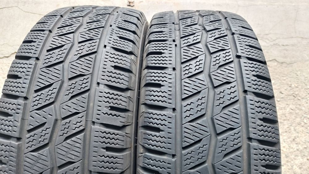 Гуми за Бус 215/65/15 C Hankook Winter I'cept LV 2 броя