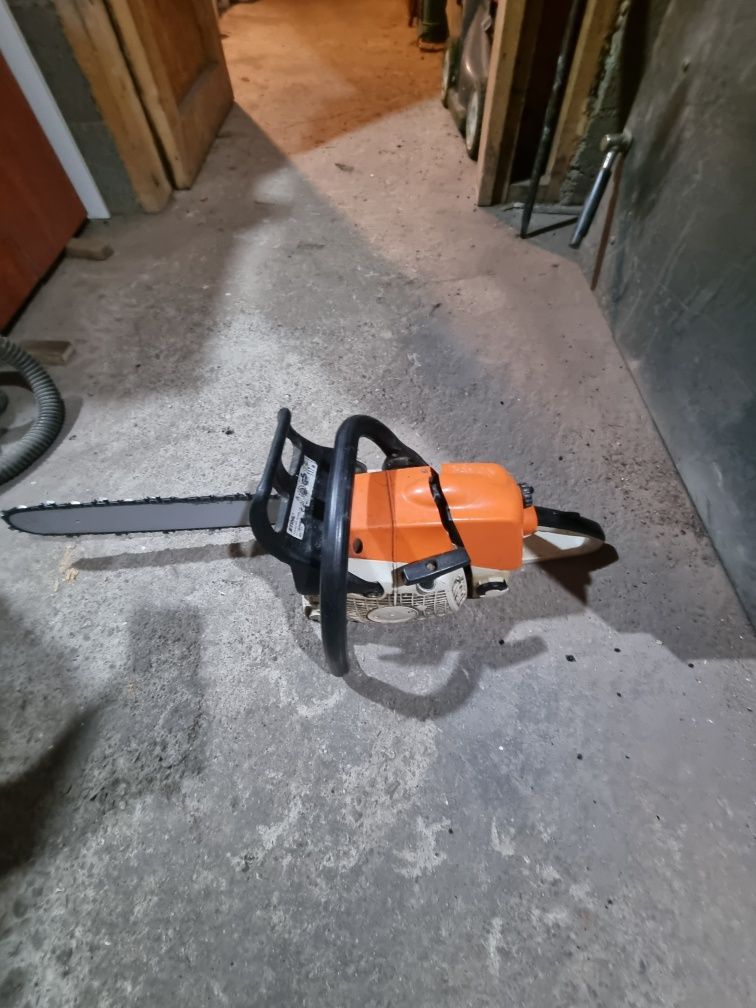 Motofierastrau Stihl 270