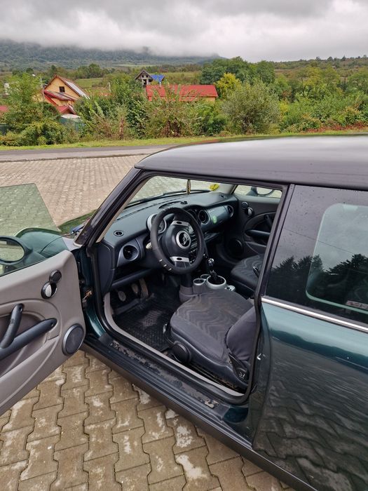 Mini Cooper One 1.6 benzină