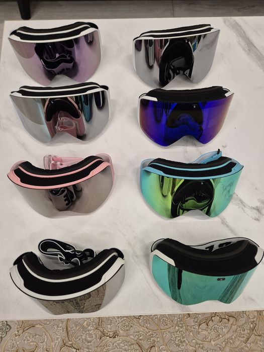 Горнолыжные маски с линзами на магнитах

Линза:
