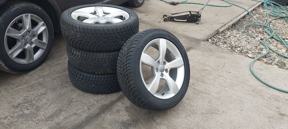 Jenti ww golf 4   , se vând numai jentile fără anvelope  !