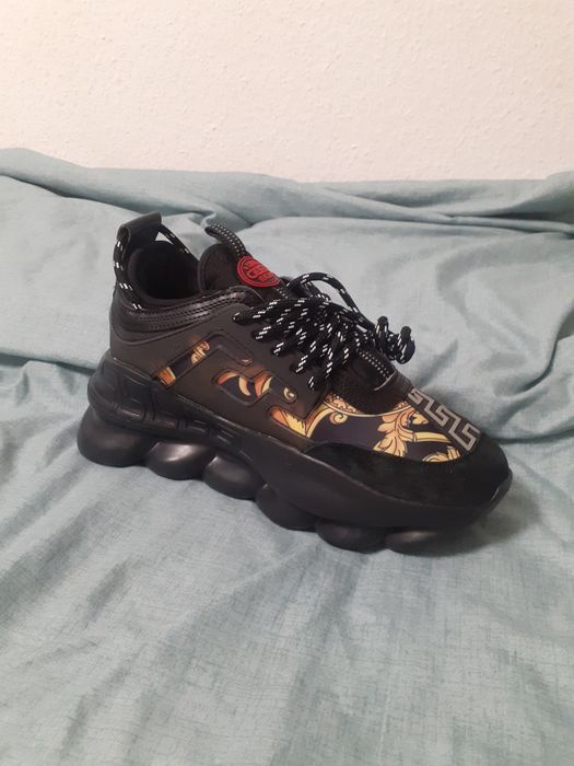 Versace chain reaction medusa print