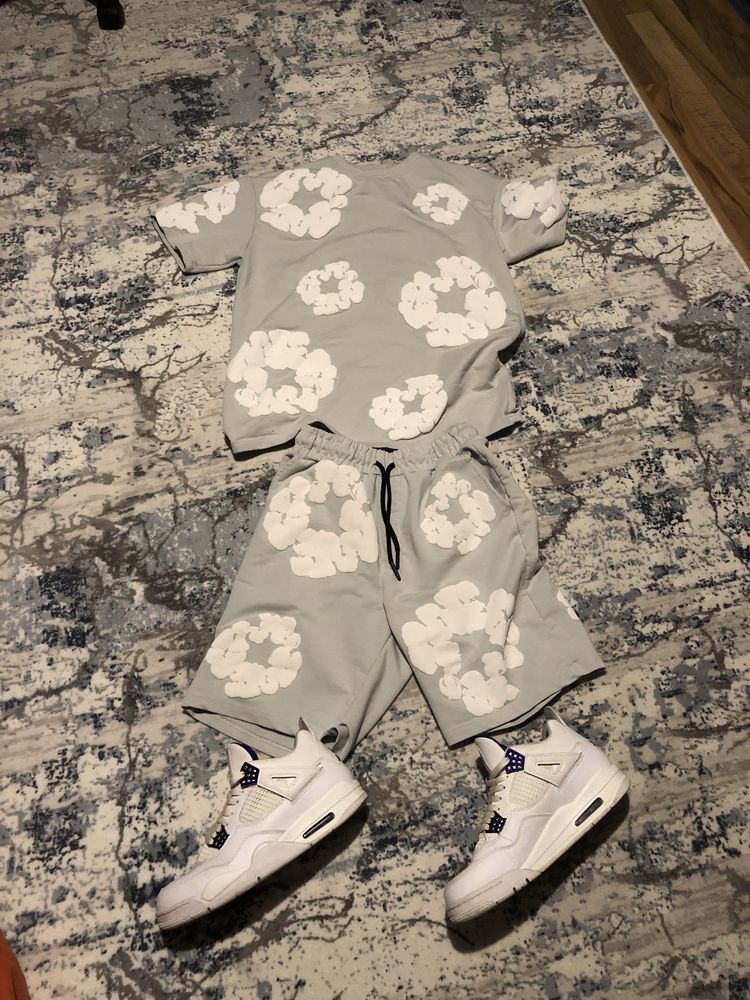 Нов.Denim tears!