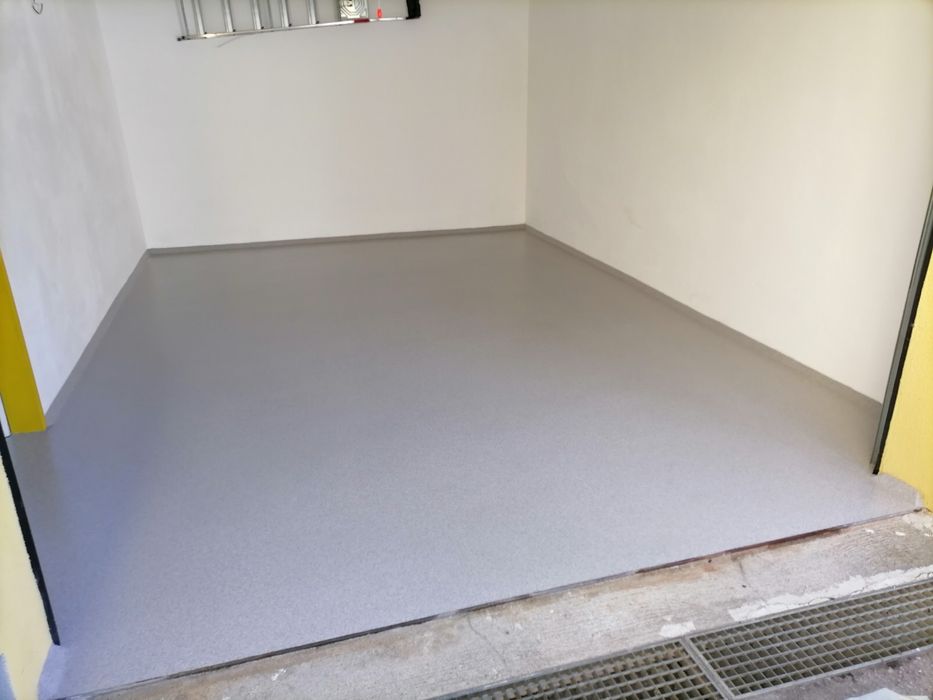 Pardoseli din Rășină epoxidică cu nisip colorat