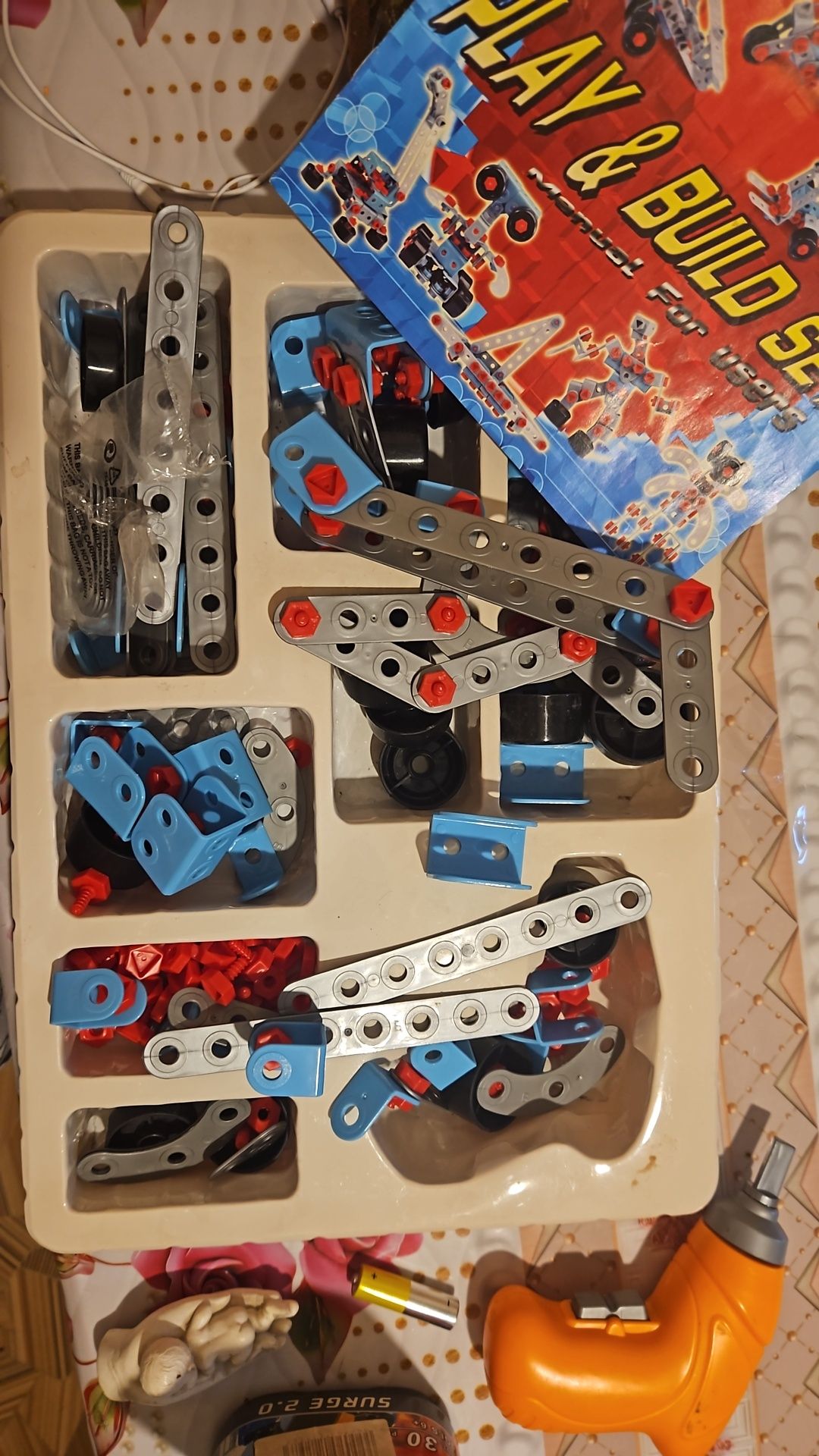 Конструктор play and build set