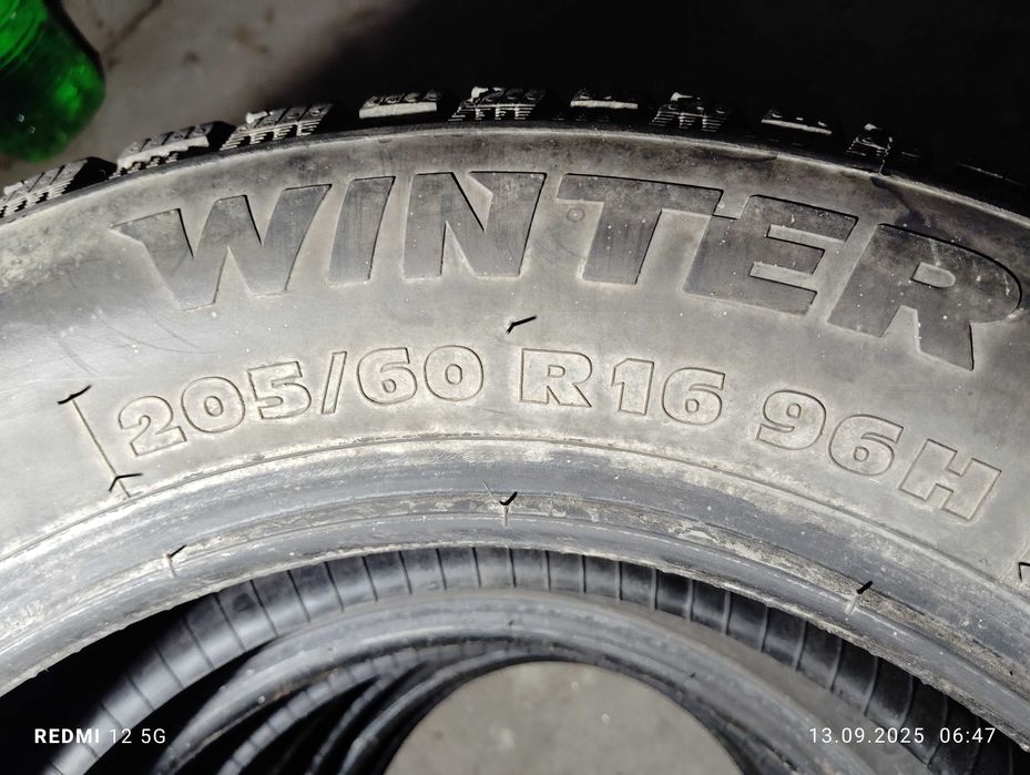 set 4 anvelope roti iarna noi 205 60 R16