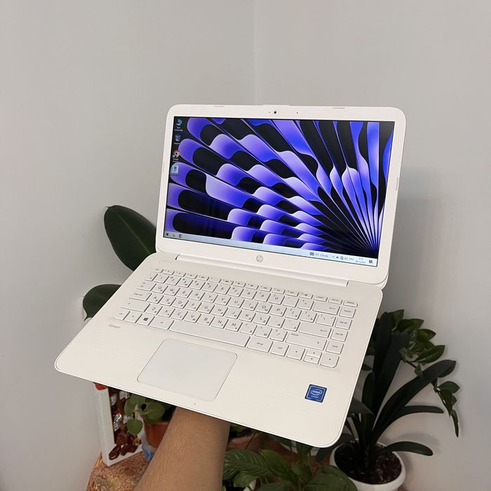 Продам ноутбук американского бренда HP Stream