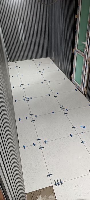 Укладка плитки керамогранита