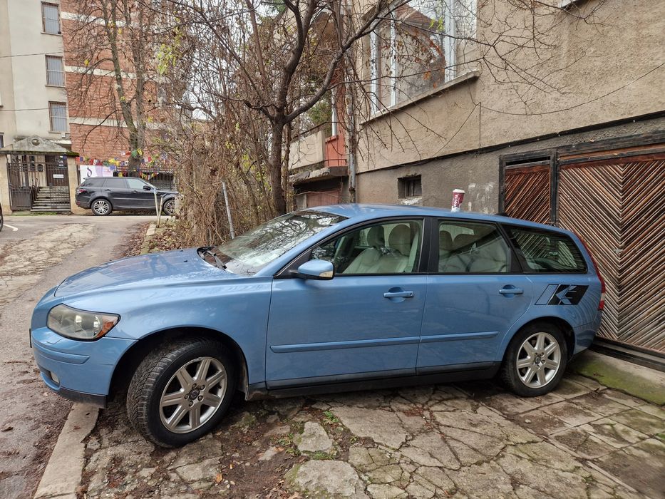 Volvo V50 2.5 T5 (220 к.с.)