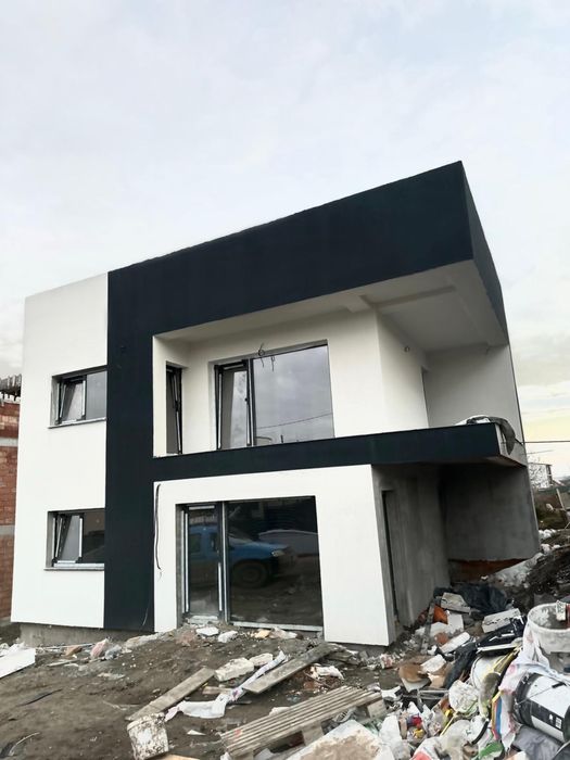 Casă Individuala Mediteraneana Acoperis-TERASĂ ! Rediu !