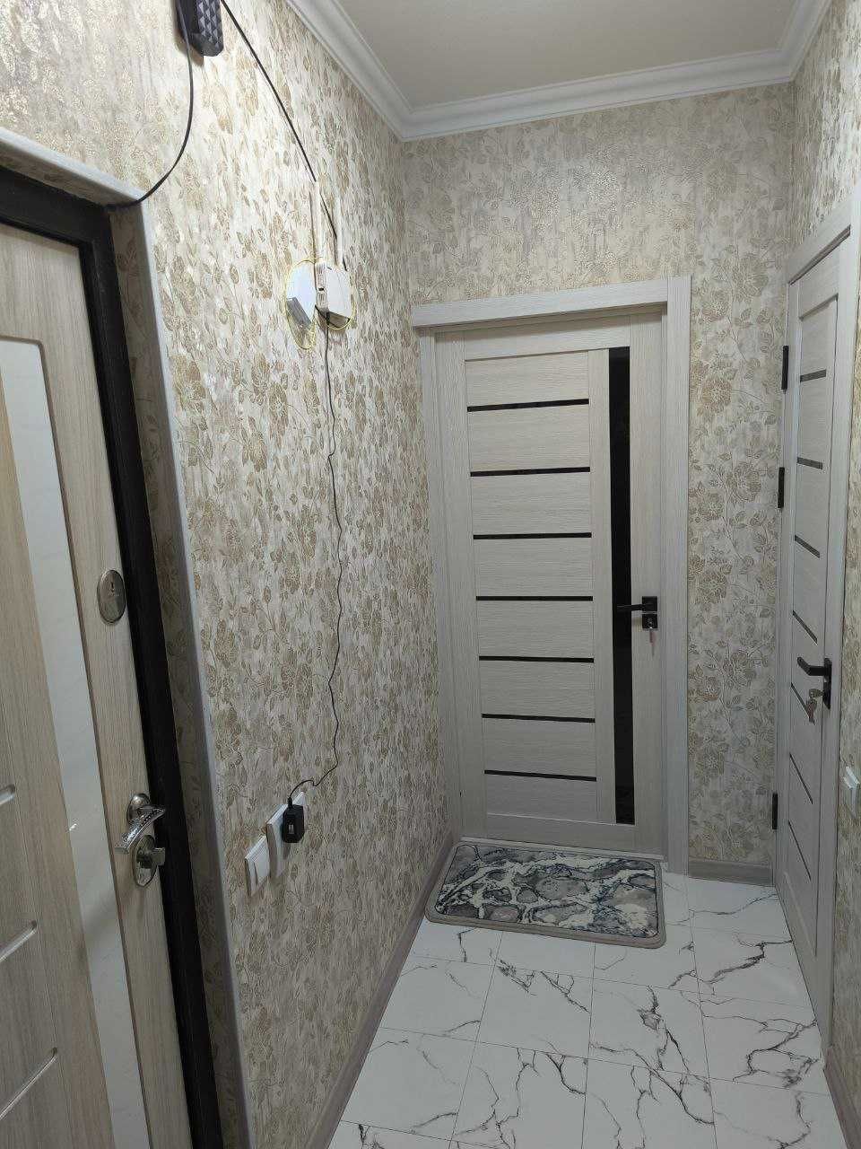 Сдаю хорошую кв-ру 2-ком 2/4 (12 квартал) 856*