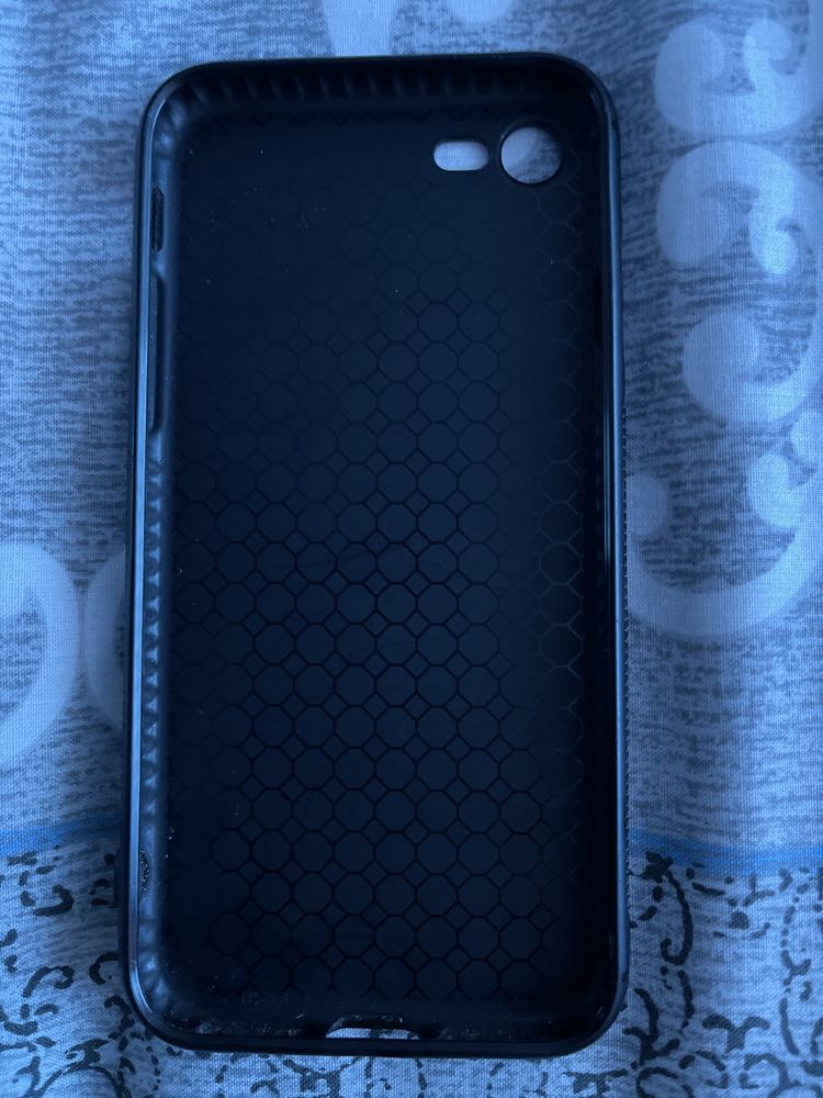 Кейс IPhone 8 черен