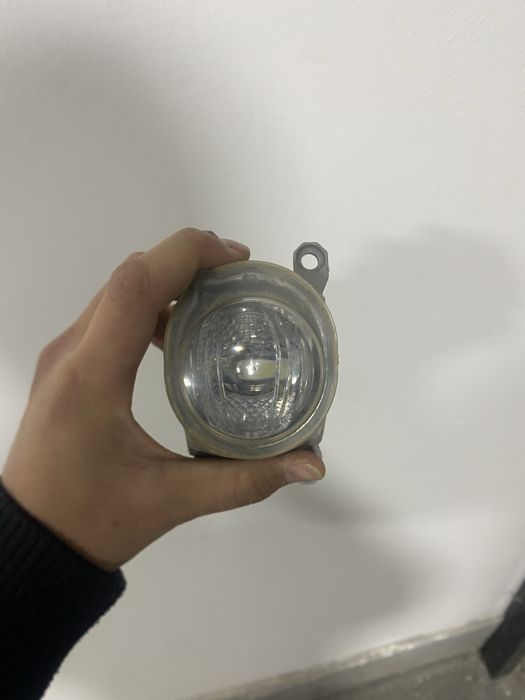 Туманки от Тойота Хайлюкс