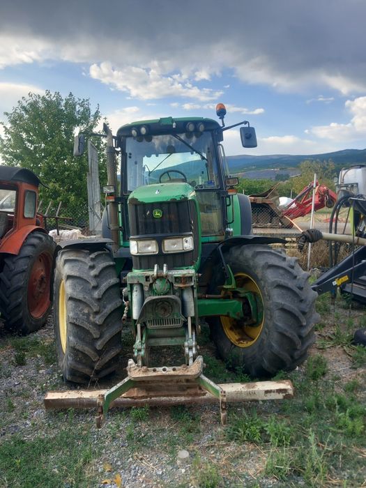 Продавам трактор John Deere 6920S