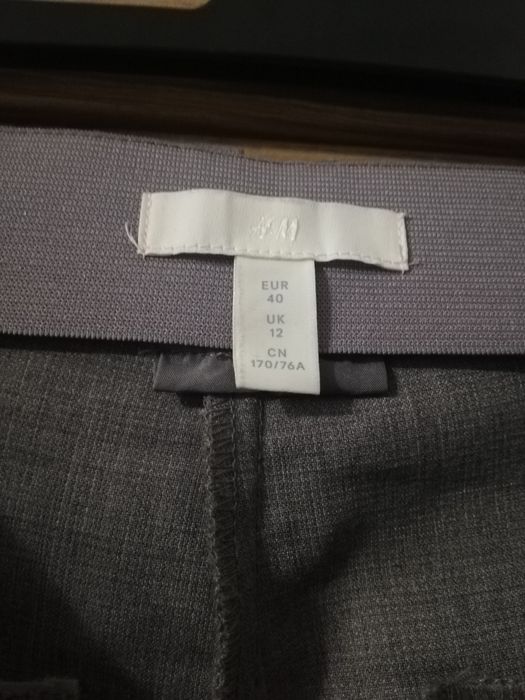 Pantaloni office 30 RON fiecare stare bună