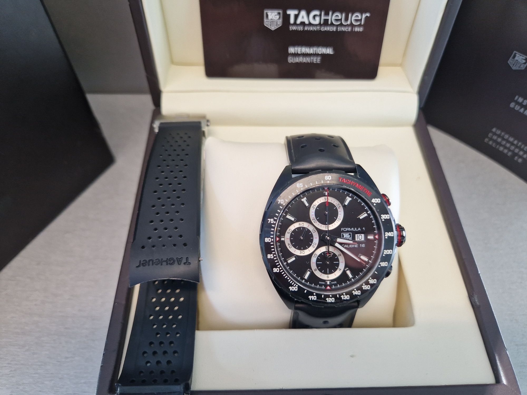 Tag heuer formula 1 calibre 16 automatic