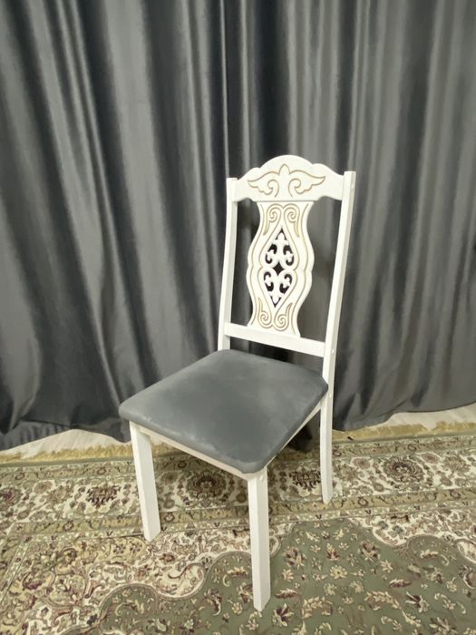 Продам стулья семкйна