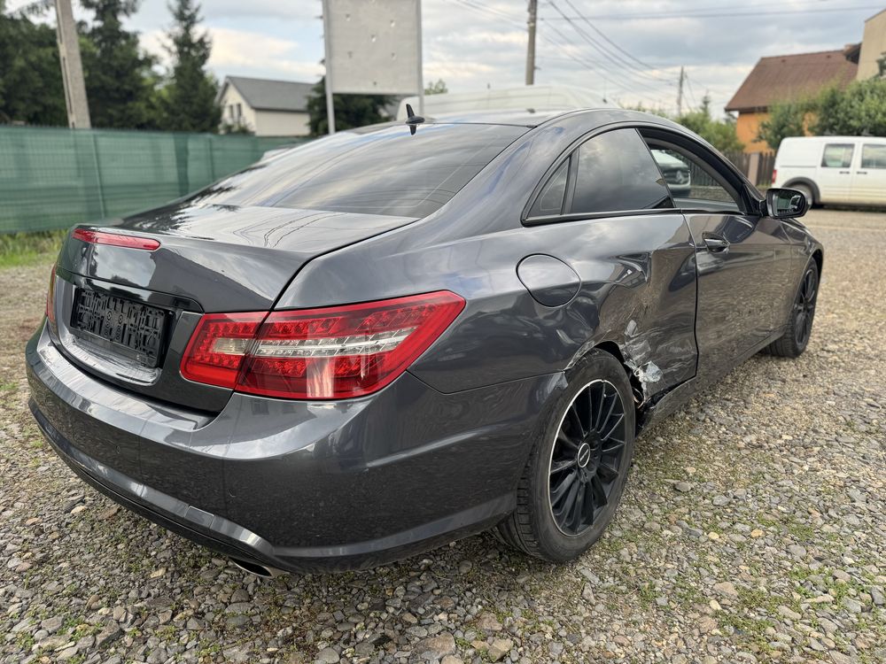 Mercedes E350 Coupe