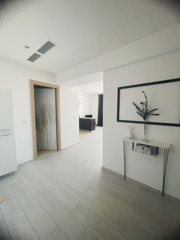 Închiriez apartament regim hotelier