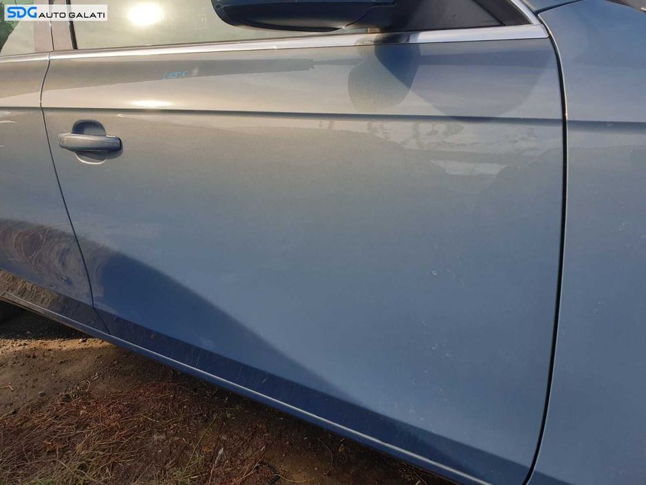 Usa Usi Portiera Portiere Dreapta Fata Dezechipata Audi A4 B8 2008 - 2015 Culoare LX5X [C1821]