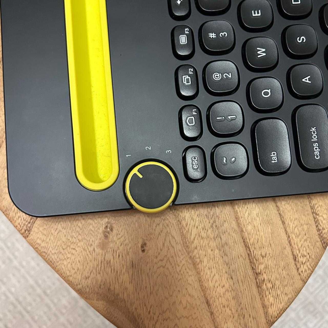 Клавиатура Logitech multi device K489