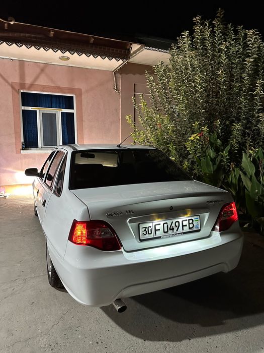 Nexia 2 1,6 lyuks