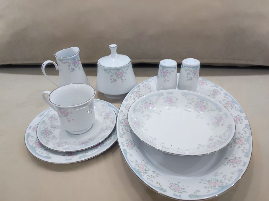 Чайно-столовый сервиз на 6 персон