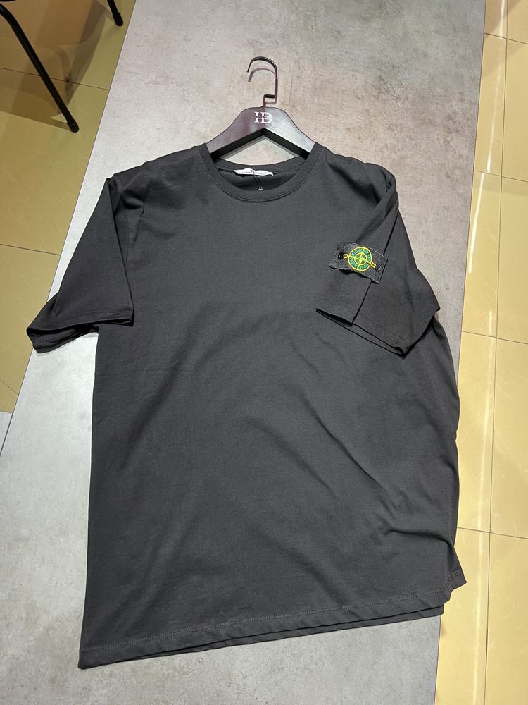 Продам футболку Stone Island