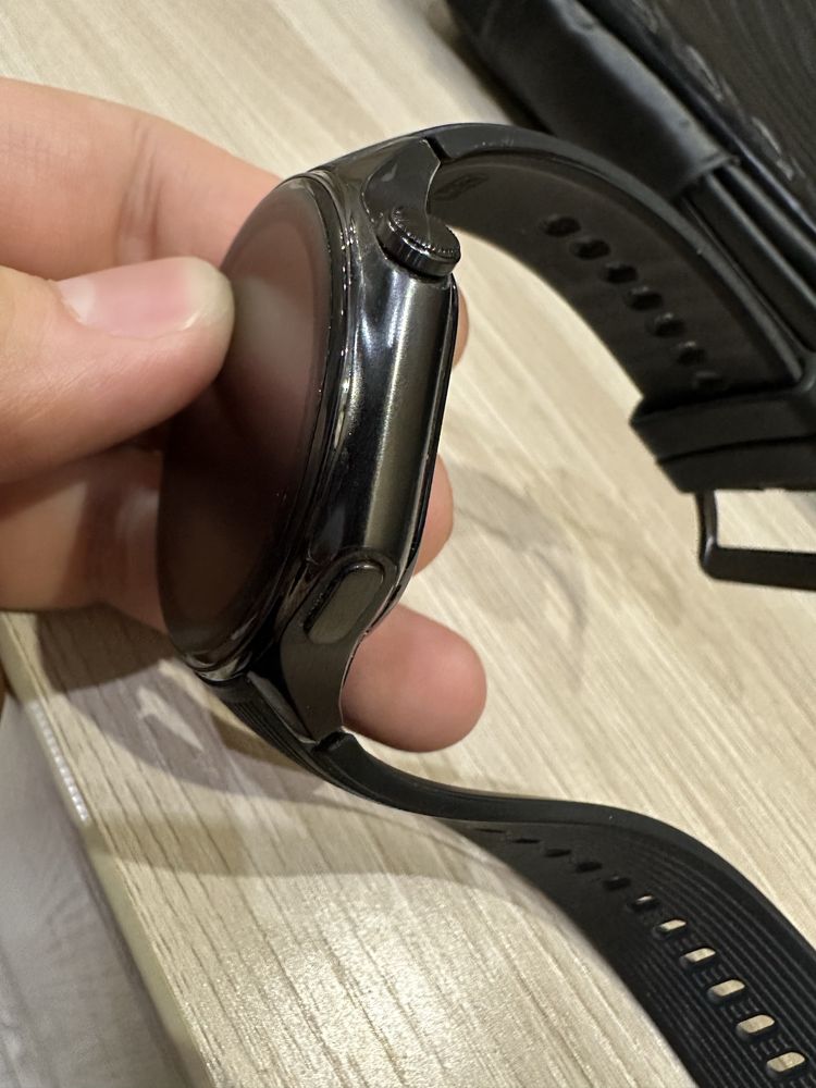 Смарт-часы OnePlus Watch 2