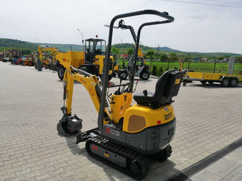 Miniexcavator Wacker Neuson 803 NOU de la reprezentanta