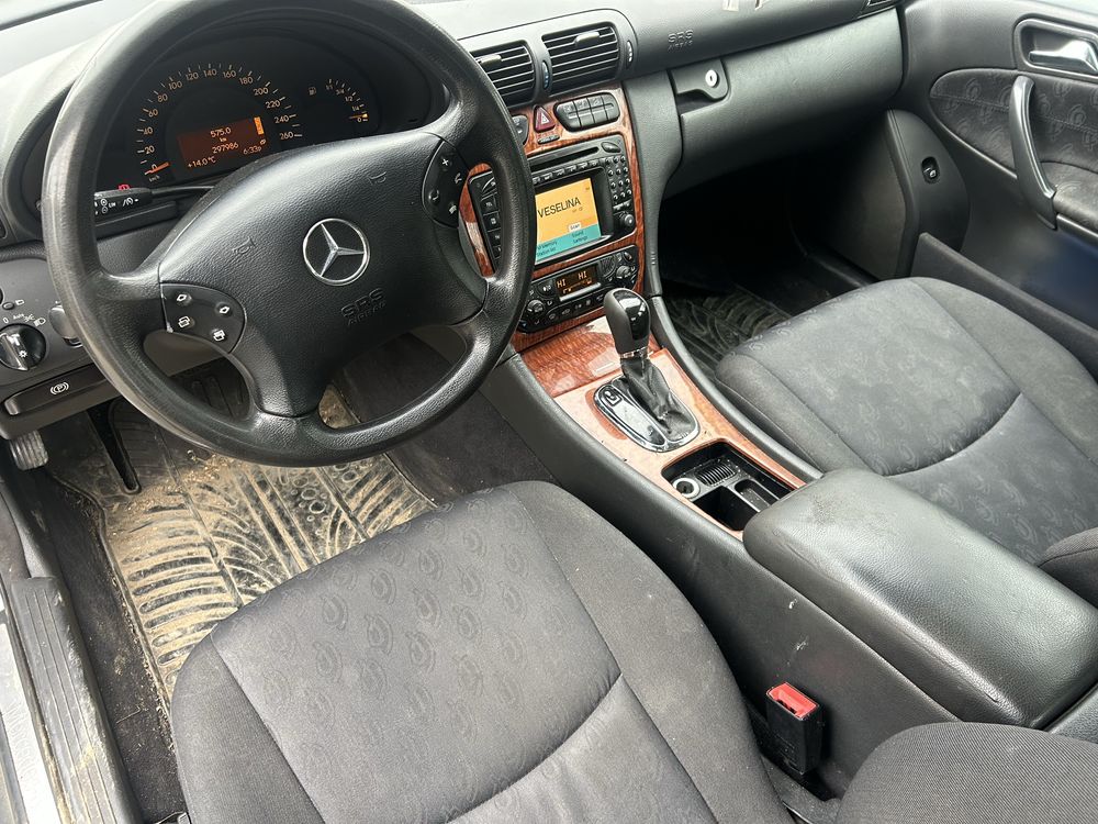 Мерцедес Ц класа 2,2цди на части/mercedes w203 c-clase2,2cdi na chasti