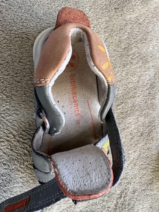 Sandale biomecanics 20