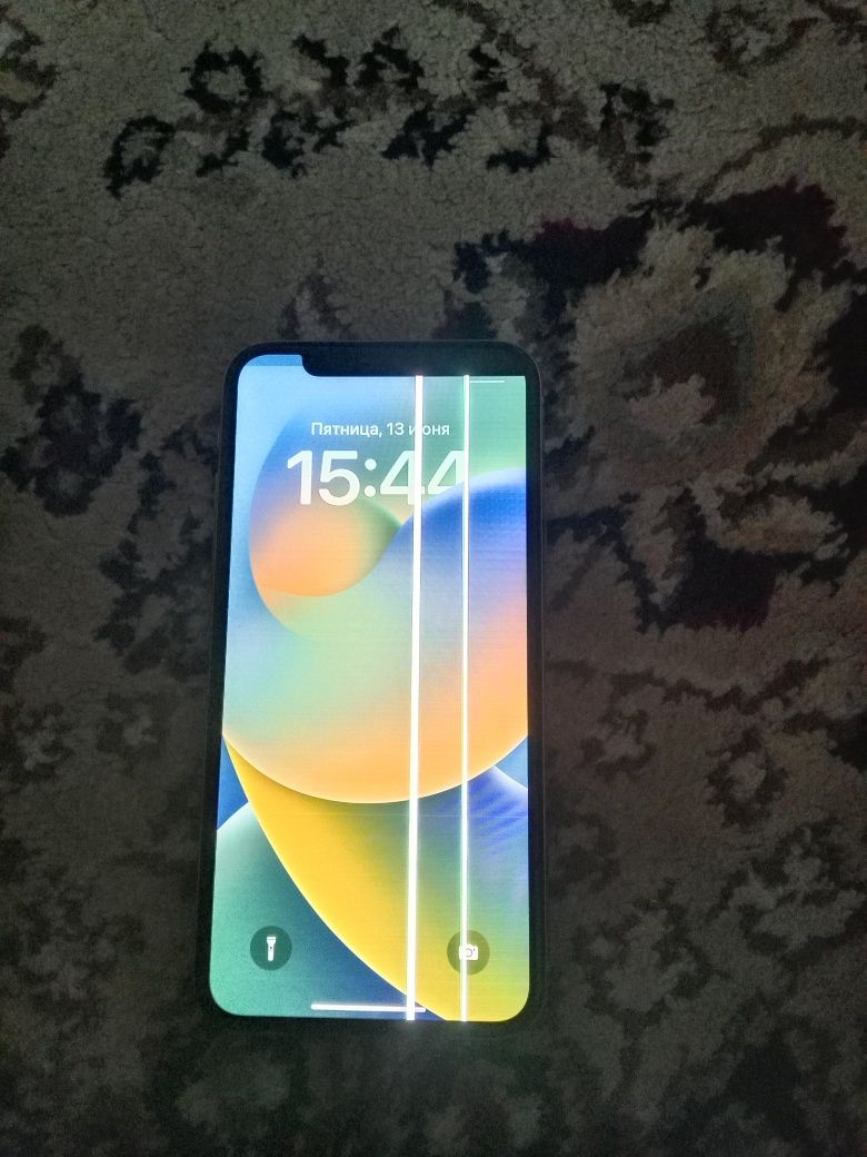 iPhone 10 Хорошем состоянии