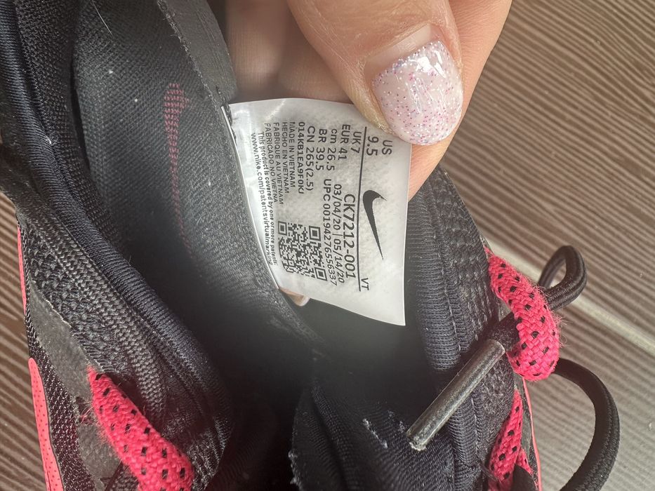 Оригинални маратонки nike