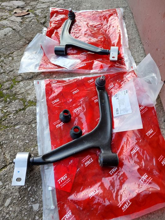 Носачи за Ситроен за няколко модела.