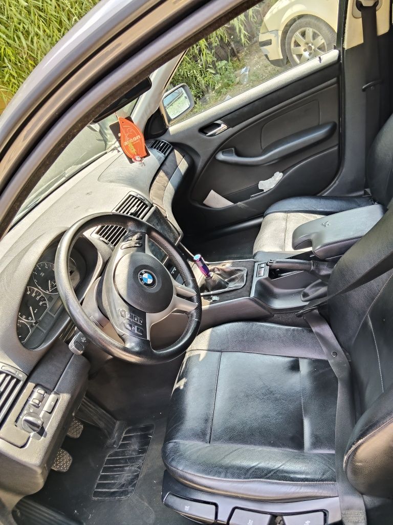 Vând sau schimb BMW e46 325i swap