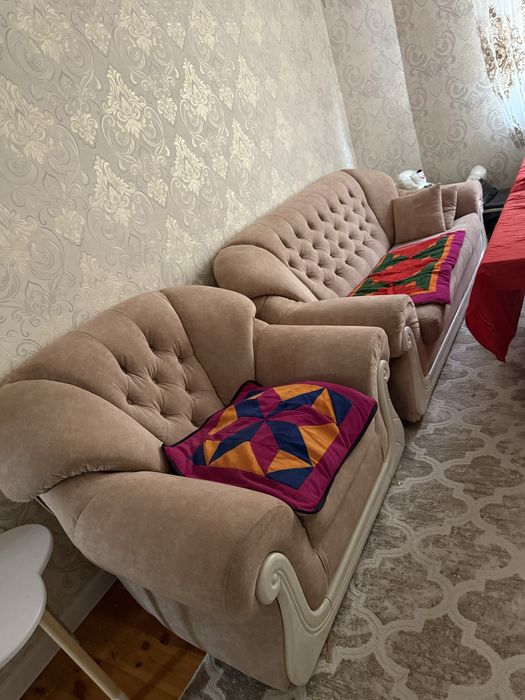 Диван раскладной и кресло