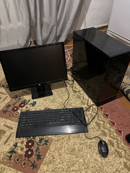 Офисный компьютер