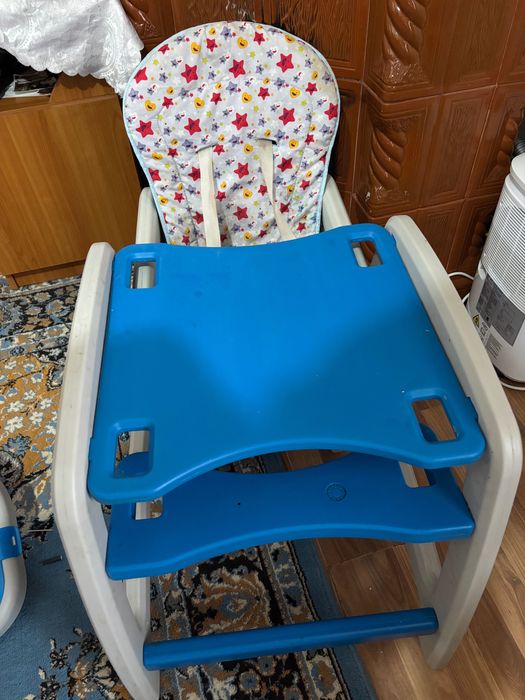 Scaun / masă bebe