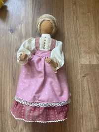 Игленик - кукла, подходяща за подарък