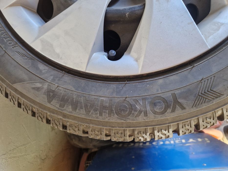 Продам шины Yokohama r16