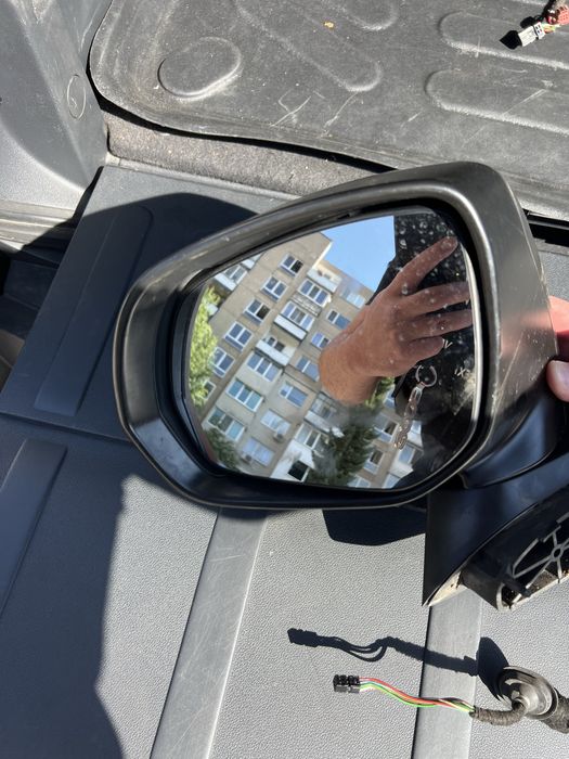 Дясно и ляво огледало за Peugeot 3008, 2009-16