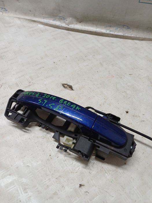 maner exterior stanga spate  ford focus 3 break  - benzina 2015