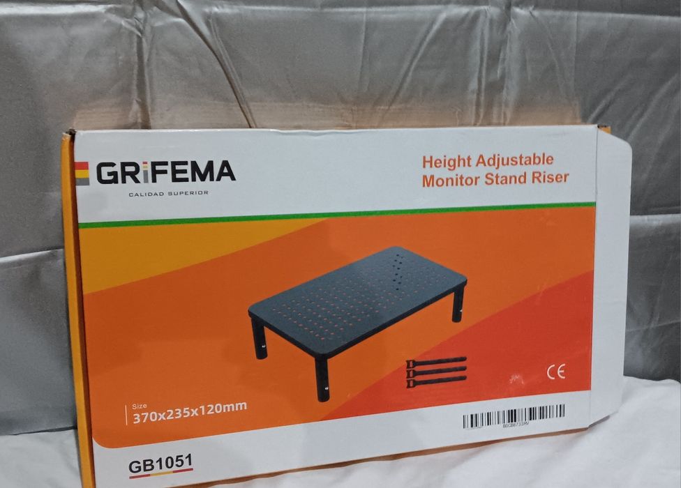 Monitor computer  si suport laptop